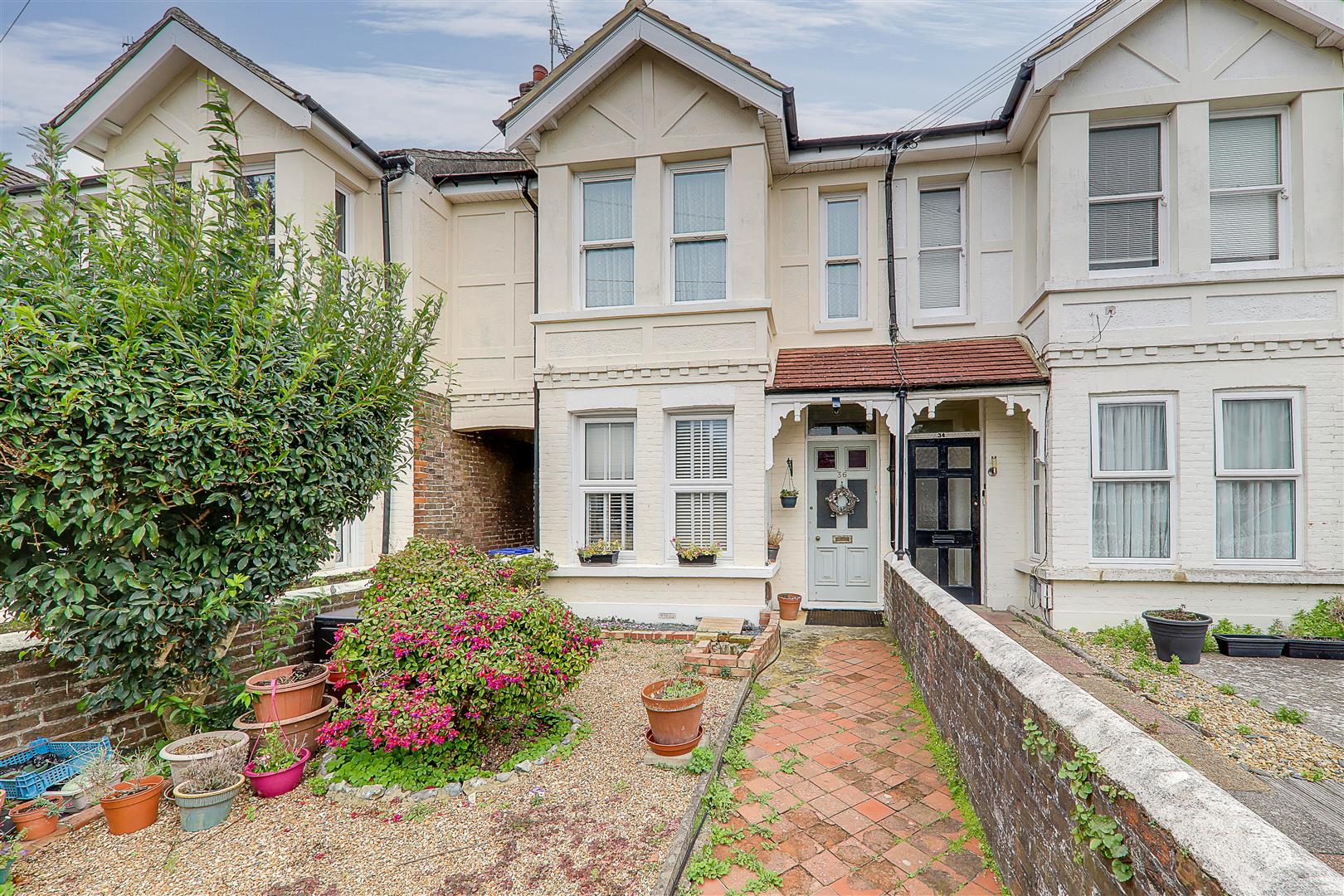 Flat - Garden | Harrow Road, Worthing | Sold - Subject to Contract